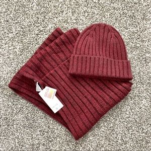 NWT Maroon Matching Scarf and Beanie Set
